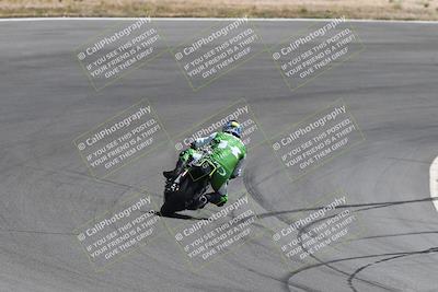 media/Apr-20-2025-AHRMA (Sun) [[393a79c373]]/Race/Group 8/Turn 4b/